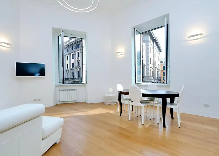 Trevi Halldis Apartments